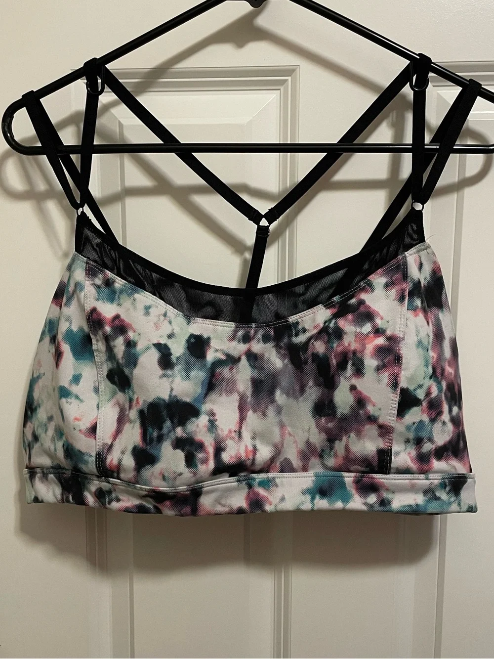 Old Navy Multicolor Abstract Strappy Sports Bralette
